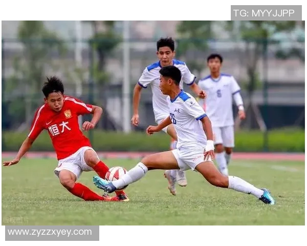 恒大与贵州足球对决直播全程回顾精彩瞬间与战术分析